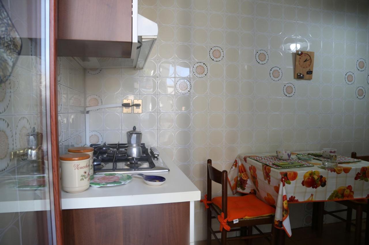 Stanza In Appartamento Νάπολη Εξωτερικό φωτογραφία
