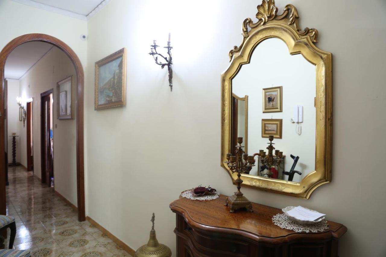 Stanza In Appartamento Νάπολη Εξωτερικό φωτογραφία